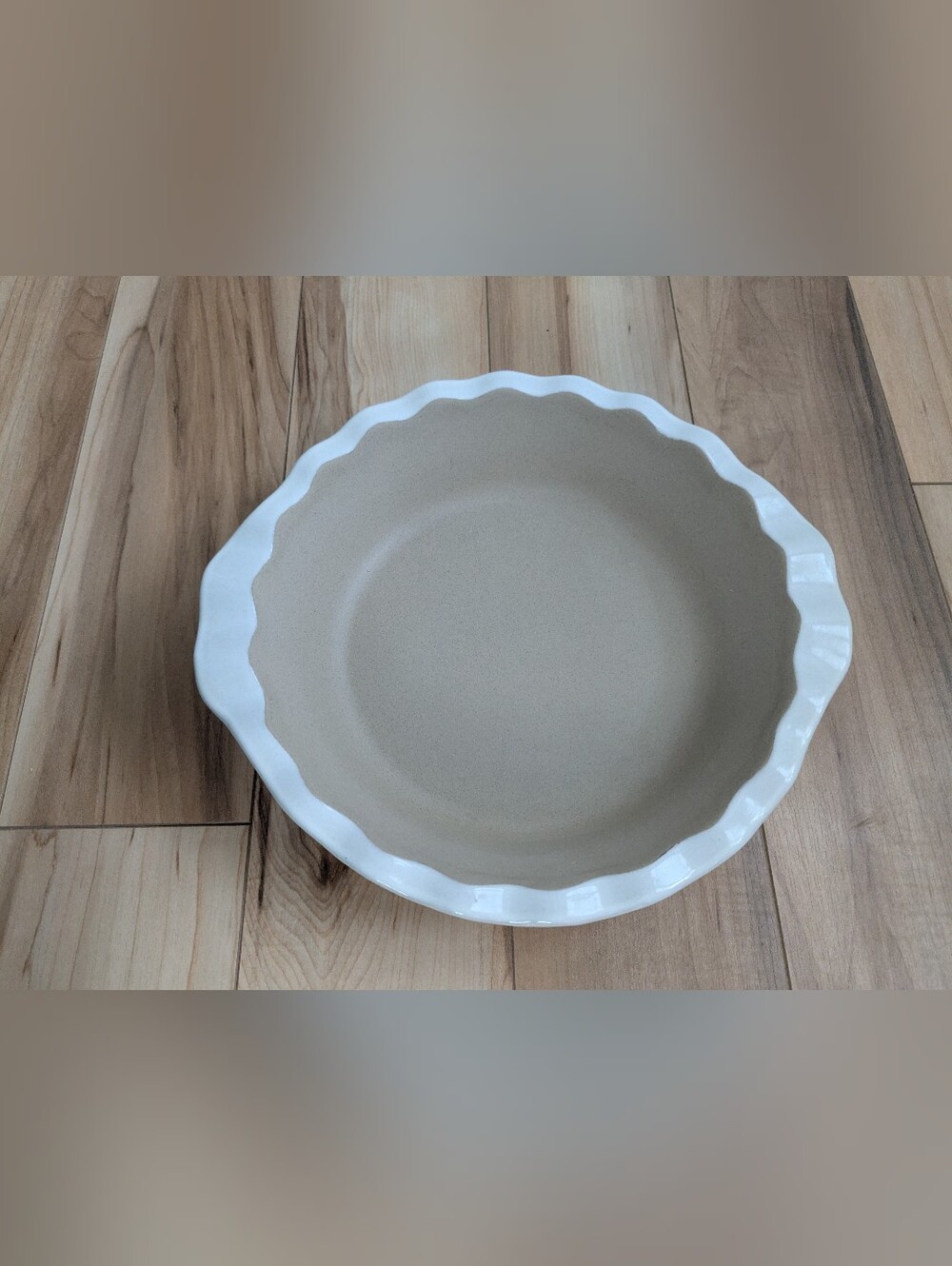 Pampered Chef Family Heritage Deep Dish Pie Plate Stoneware 9" New w/o box Good